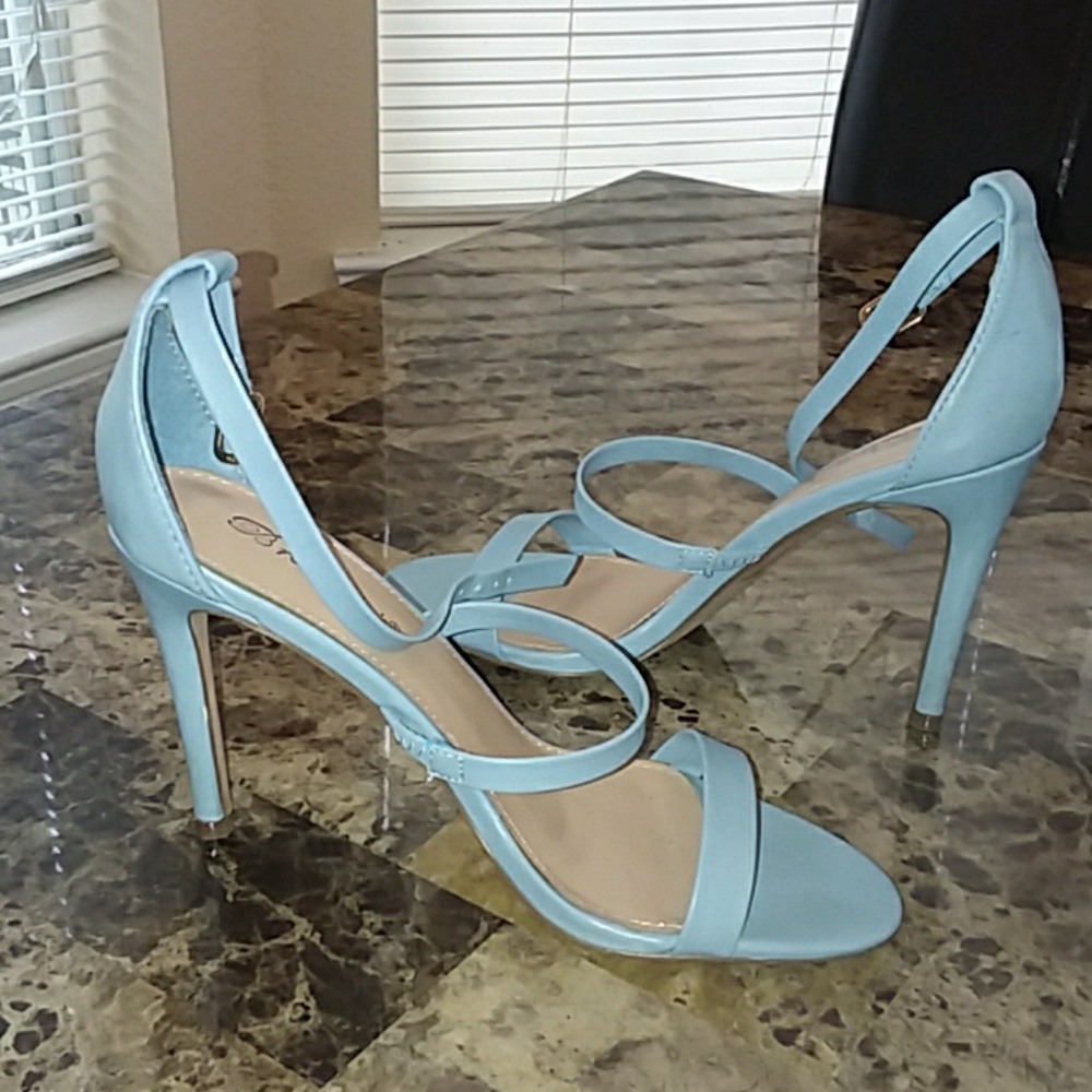 Ladies powder blue heels